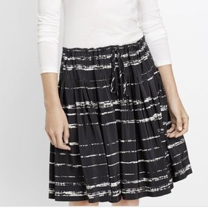 VINCE Black White Shadow Stripe Print Skirt